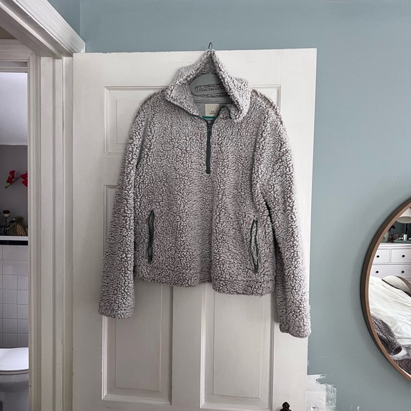 Women's Gray Sherpa Jacket - Picture 1 of 4